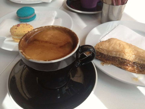 Strawberry Thief Patisserie - Accommodation Broome 0