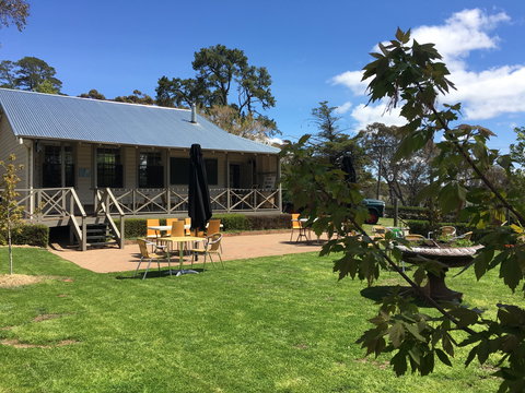 Mortimer's Wines Schoolhouse Cellar Door - Accommodation Broome 0