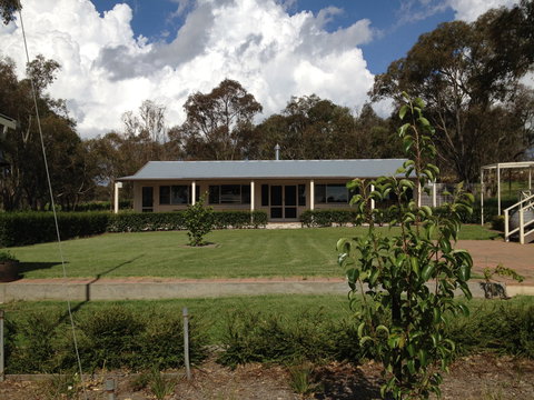 Mortimer's Wines Schoolhouse Cellar Door - Accommodation Broome 2