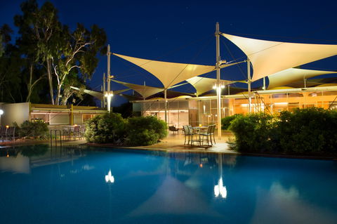 Pira Pool Bar - Accommodation Broome 0
