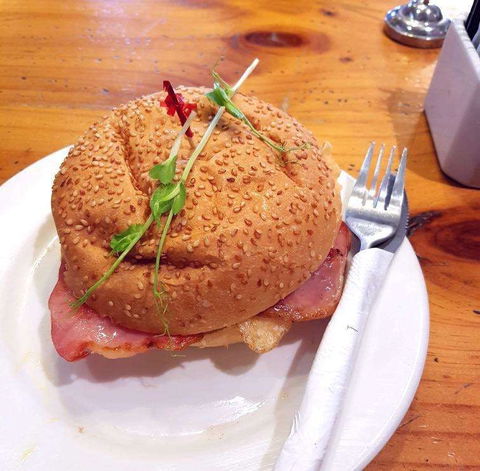 The Colony Coffee House Of Midland - Accommodation Broome 0