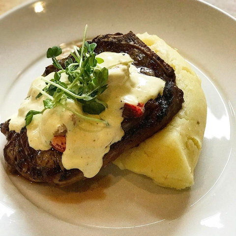 The Bay Hotel & Diner - Accommodation Broome 0