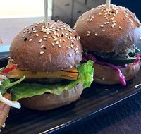 Long Road Bistro - Accommodation Broome