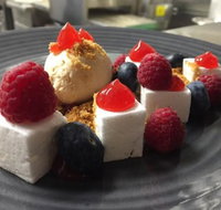 Peak Wine Bar - Accommodation Broome