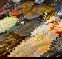 Olive Green Kitchen - Accommodation Broome