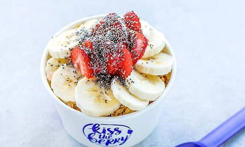 Kiss The Berry Burleigh Heads - Accommodation Broome 1