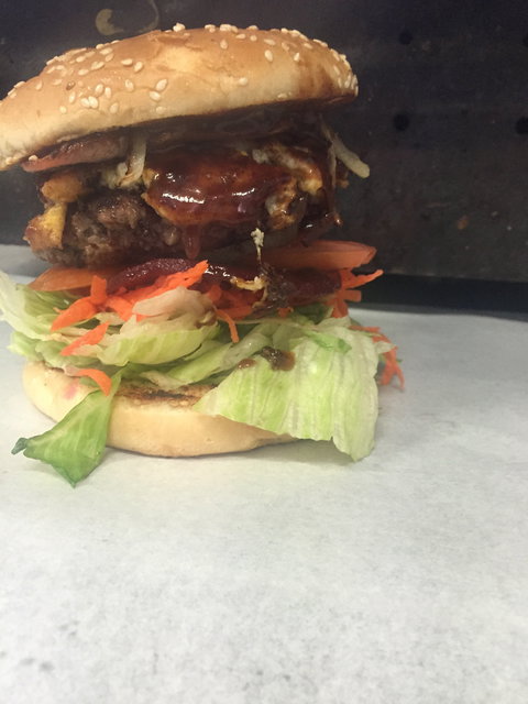 Woodford Seafood & Curry House - Accommodation Broome 2