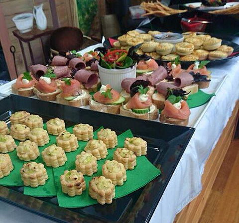 The Apple Tree Cafe - Accommodation Broome 7