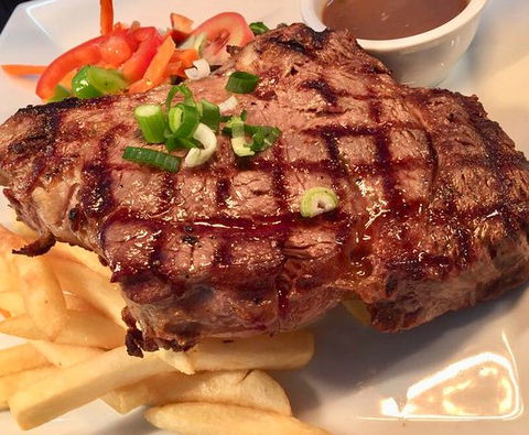 Tennant Creek Memorial Club - Accommodation Broome 5