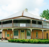 The Victoria Hotel Hinton - Accommodation Broome