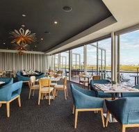 Wildflower Restaurant and Bar at Best Western Plus Lake Kawana - Accommodation Broome