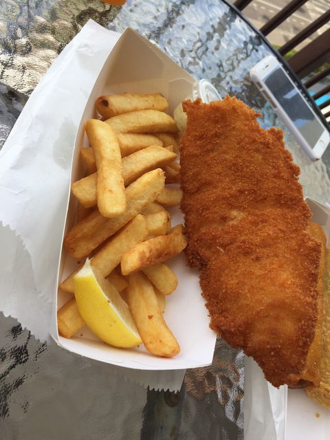 Harold’s Seafood On The Strand - Accommodation Broome 3
