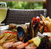 Cedar Creek Estate Vineyard  Winery Restaurant - Accommodation Broome