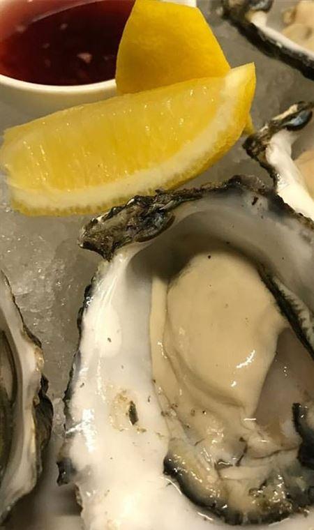 RST Seafood Restaurant - Accommodation Broome 9