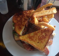 Three C's Cafe - Accommodation Broome