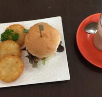 Linx Takeaway  Cafe - Accommodation Broome