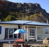 Nut Rock Cafe - Accommodation Broome