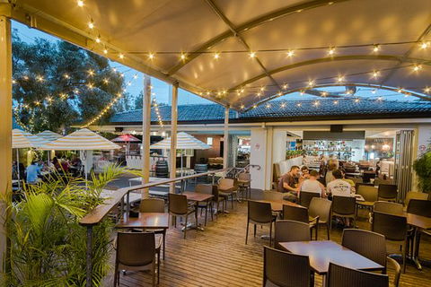 Bangor Tavern - Accommodation Broome 0