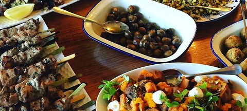 FOS Kitchen & Bar - Accommodation Broome 2