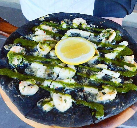 FOS Kitchen & Bar - Accommodation Broome 6