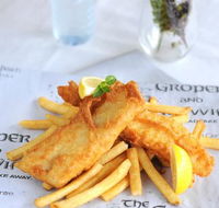 The Groper  His Wife - Accommodation Broome