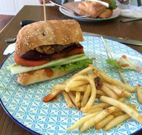 The Jolly Pig - Accommodation Broome