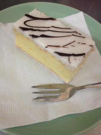 The Bay Patisserie - Accommodation Broome 0