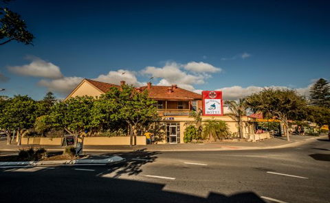 Port Noarlunga Hotel - Accommodation Broome 0