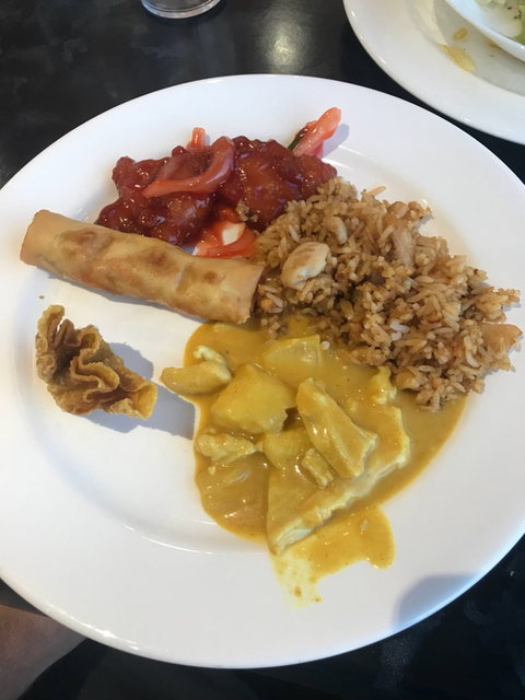 Queen Bee Indonesian And Chinese Restaurant - Accommodation Broome 6