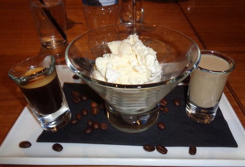 Village Tavern Hotel - Accommodation Broome 0