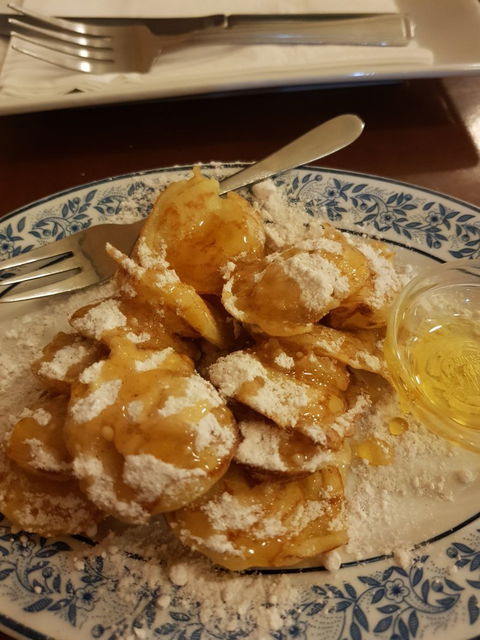 Creperie Bruxelles - Accommodation Broome 1