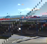 Captain Neptunes Trawler Seafoods - Accommodation Broome