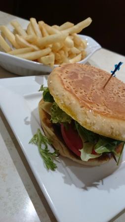 Super Star Cafe - Accommodation Broome 0