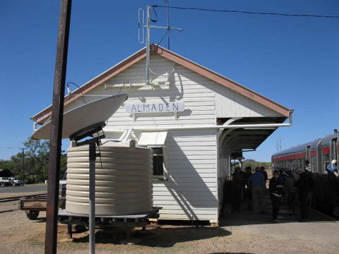 Railway Hotel Almaden - Accommodation Broome 0