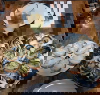 Small French Bar - Accommodation Broome