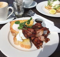 Cheeky Cow Cafe