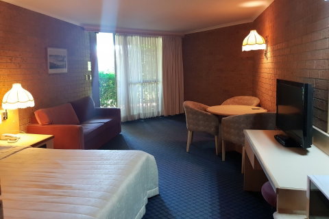 The John Hunter Motel - Accommodation Broome 0