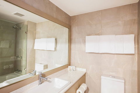 Metro Aspire Hotel Sydney - Accommodation Broome 7