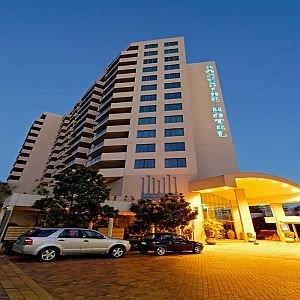 Central Dockside Apartment Hotel - Accommodation Broome 0