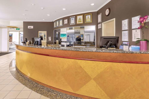 Comfort Inn & Suites Goodearth - Accommodation Broome 2
