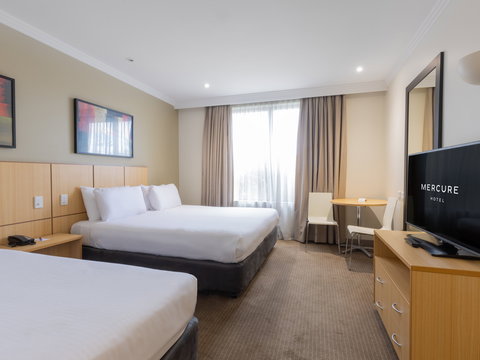 Mercure Brisbane Garden City - Accommodation Broome 7