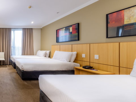 Mercure Brisbane Garden City - Accommodation Broome 9