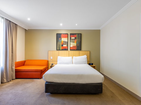 Mercure Brisbane Garden City - Accommodation Broome 13