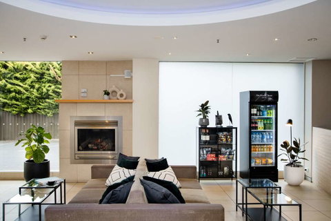 The Terrace Hotel - Accommodation Broome 2
