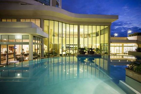 Mantra Legends Hotel - Accommodation Broome 1
