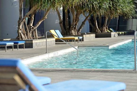 Mantra Circle on Cavill - Accommodation Broome 5