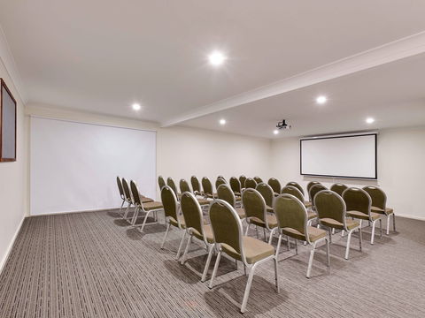 Ibis Styles Canberra Tall Trees - Accommodation Broome 8