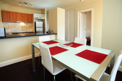 Quest on St Kilda Rd - Accommodation Broome 3