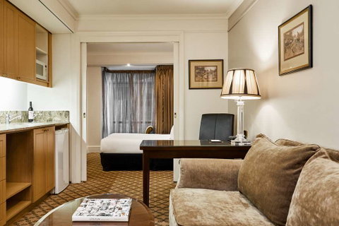 Stamford Plaza Melbourne - Accommodation Broome 13