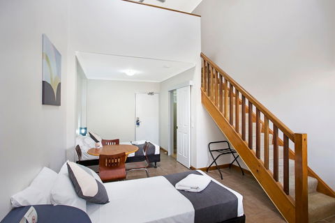 Econo Lodge City Palms Brisbane - Accommodation Broome 3